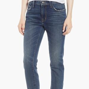 Current Elliott The Fling “1 year worn Rig” mid rise Boyfriend blue jeans. NWT